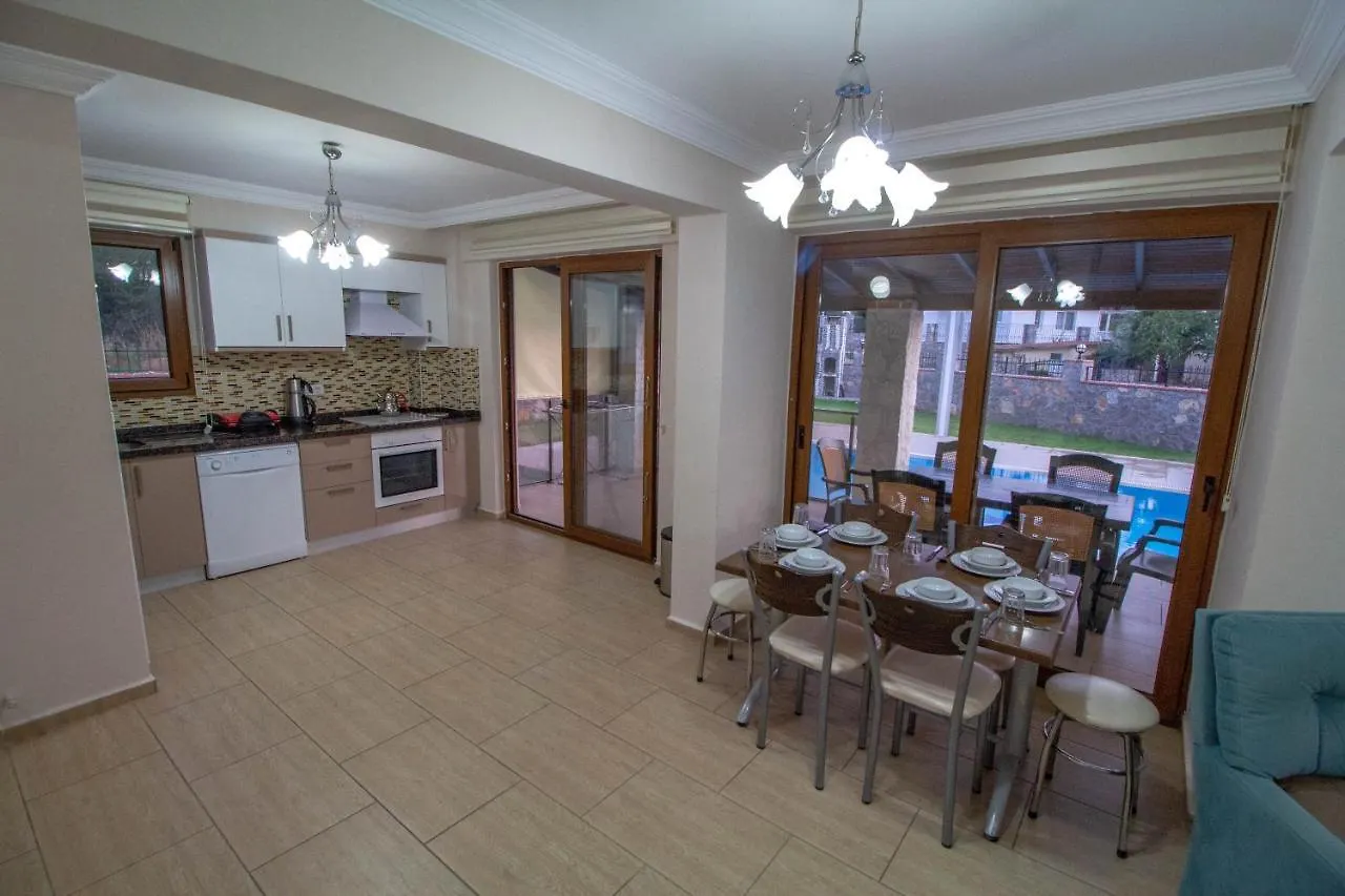 Prestij Garden 4+1 Villa , Oezel Havuzlu, פאטהיה 0*,  טורקיה